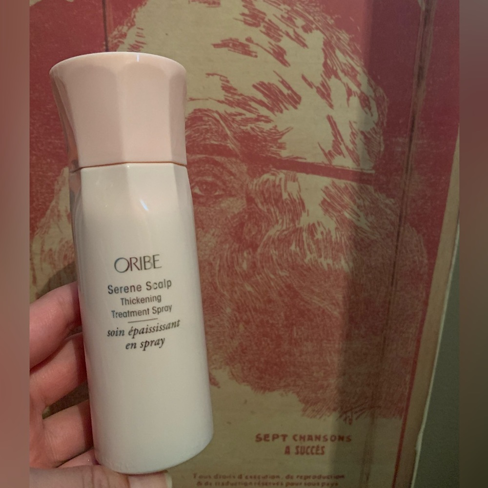 Thickening treatment spray